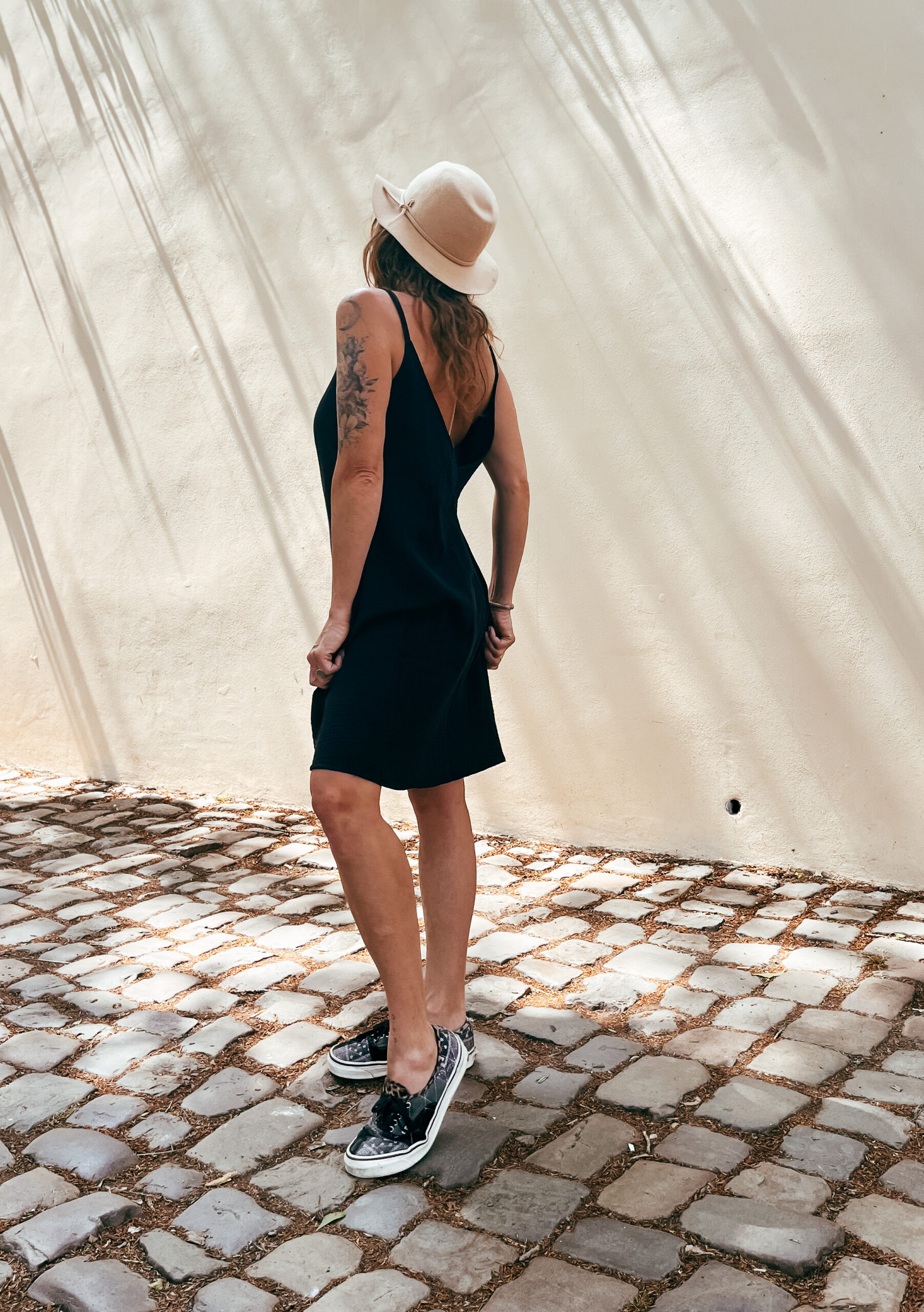 Šaty MUŠELÍNKY beach black - Image 13